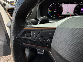 CUPRA Leon 1.4 e-Hybrid VZ Business 245PK LED Navi ACC Carplay / 30