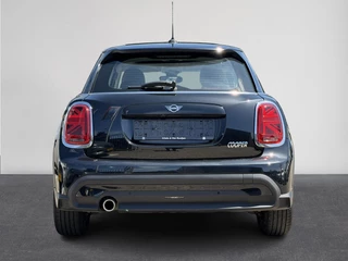 MINI 5-Door 1.5 Cooper MINI Yours / 7