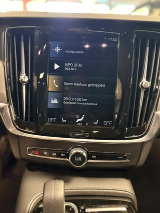 Volvo V90 2.0 T6 AWD Business Pro Automaat / Pano / leder / Harman Kardon / navi / camera/ head up / 47