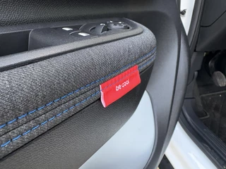 Citroen C3 1.2 Turbo 100pk Plus | Comfort Seats | Apple Carplay/Android Auto | Parkeersensoren | PHC Vering | Airconditioning / 20