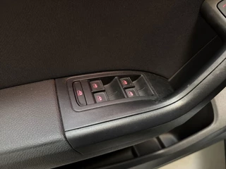 Seat Ateca 1.5 TSI 150pk FR Business Intense LED 360 Camera Navigatie App-Connect / 18