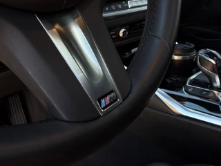 BMW 4-serie Coupé 420i High Executive / Pano / 17