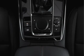 Mazda CX-30 2.0 e-SkyActiv-X 186 PK M Hybrid Homura Orig. NL  | Adapt.Cruise | Stoelverw. | Camera | PDC | NAV+App.Connect | Auto.Airco | LM 18" | / 26