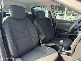 Renault Clio 0.9 TCe Limited|4 NWE Banden|Airco|Cruise| / 17