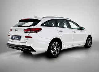 Hyundai I30 Wagon 1.0 T-GDi MHEV Comfort | Cruise control | Stoel/stuurverwarming | Camera / 2