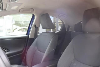 Toyota Yaris 1.5 Hybrid 115 Dynamic STOEL/STUURVERW PARK-SENSOREN KEYLESS LM-VELGEN LED CAMERA PRIVACY-GLASS AD-CRUISE APPLE/ANDROID DAB+ / 31