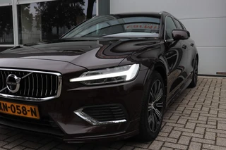 Volvo V60 2.0 T8 Twin Engine AWD Inscription (391PK) ORIG.NL/NW.PR73000/DEALERONDERH. / 56