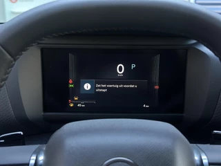 Citroen C4 1.2 Hybrid 145pk Collection | Comfort Seats | Voorruit-/Stoelverwarming | Navigatie | Climate Control | Apple Carplay/Android Auto | Cruise Control | Full LED | DAB | / 25