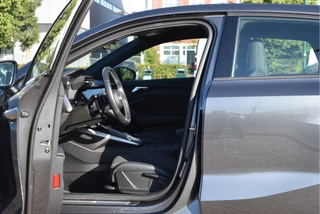 Audi A3 Sportback 35 TFSI edition one 3x S-Line 150pk  | Stoelverwarming | Camera | Virtual Cockpit | DAB | Carplay/Android | Full LED / 40