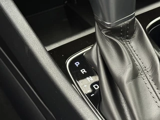 Hyundai Tucson 1.6 T-GDI MHEV Comfort Smart | Automaat | Adaptive cruise | Stoelverwarming | CarPlay | Camera | Trekhaak / 19
