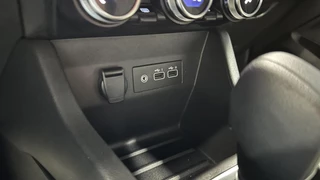 Renault Clio 1.6 E-Tech Full Hybrid 145 evolution CAMERA NAVI CARPLAY CRUISE. / 36