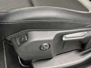 Opel Grandland X 1.2 Turbo Innovation CAMERA NAVI LM CARPLAY ECC CRUISE. / 17
