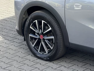 DS DS 3 1.2 PureTech Performance Line  Navigatie / keyless / Camera 360 / 14
