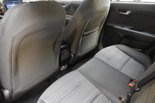 Kia Stonic 1.0 T-GDi MHEV 100pk DynamicLine / 12