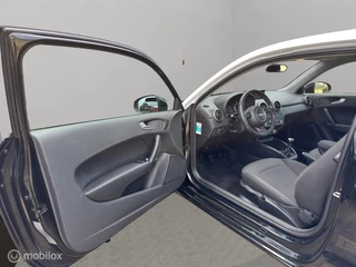 Audi A1  1.0 TFSI Design Pro Line / 12