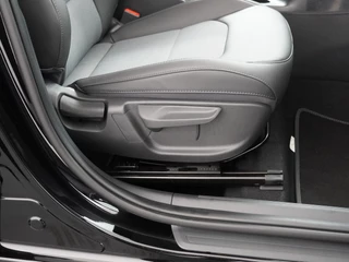 Kia Niro 1.6 GDi Hybrid DynamicLine  - Navigatie - Achteruitrijcamera - Apple & Android Carplay - Climate Control - -Fabrieksgarantie tot 04-2032 / 43