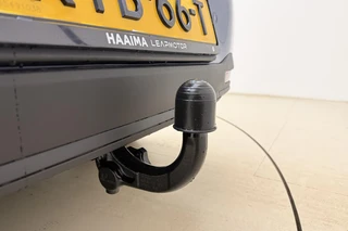 Leapmotor B10 Design ProMax 67.1 kWh l WLTP 434km | 750kg trekgewicht | Stoel en stuur verwarming/verkoeling | 360 graden camera | Lederen bekleding | Panoramadak | LED | Regensensor | Sfeerverlichting | Elektrisch verstelbare voorstoelen / 15