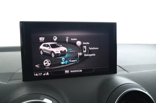 Audi Q2 30 TFSI Sport  S-line! Leer, Cruise, Navigatie / 30
