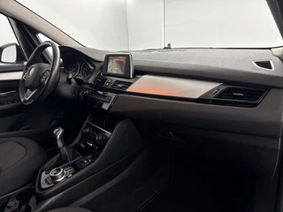 BMW 2 Serie Gran Tourer 216i Gran Tourer Essential Navigatie | Climate Control | Cruise Control / 6