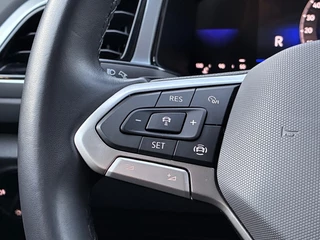 Volkswagen T-Roc 1.5 TSI 150PK AUTOMAAT! KEYLESS/LED/ADAP.CRUISE/CARPLAY / 23