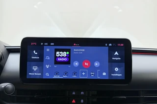Fiat 600 1.2 Turbo 145pk Hybrid Automaat Sport | DEMO | Tot 8 jaar garantie | Navigatie | Achteruitrijcamera | Elektrische achterklep | LED Matrix koplampen | Sportief interieur | 18" Lichtmetalen velgen | Zwart dak / 29