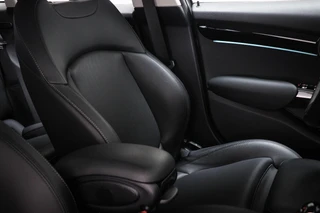 MINI 5-Deurs 1.5 Cooper Business Edition | CLIMA | STOELVERWARMING | DAB | APPLE | MOONWALK GREY / 11