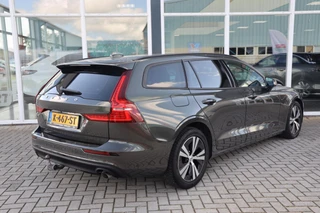 Volvo V60 2.0 B3 Momentum Advantage|Automaat|Trekhaak|Applecarplay/android auto|Camera|Cruise control / 19