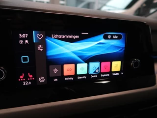 Volkswagen Golf 1.0 eTSi 110pk DSG Business 5-drs. CAMERA/KEYLESS/WINTERPACK/CARPLAY/17INCH / 7