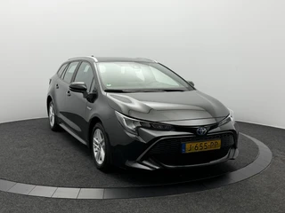 Toyota Corolla Touring Sports 1.8 Hybrid Business | Camera | Carplay&Android | DAB | Led / 24