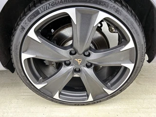 CUPRA Leon Sportstourer 1.4 e-Hybrid VZ Business Adaptive Cruise | Stoelverwarming | 19 inch / 10