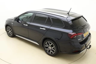 Fiat Tipo Stationwagon Cross 1.5 Hybrid Automaat | Navigatie | Trekhaak | Climate control | Keyless | Dakrails | Camera | Parkeersensoren / 5