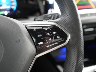 Volkswagen Golf 1.4 eHybrid GTE | SOH 96.4 % | Mist lampen | Camera | ACC | Dodehoek detectie | 245PK | / 27