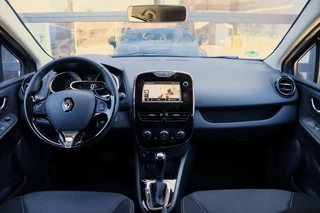 Renault Clio 1.2 Dynamique 120 PK Automaat | Trekhaak | Navigatie | Airco | Parkeersensoren | 16" LM / 13