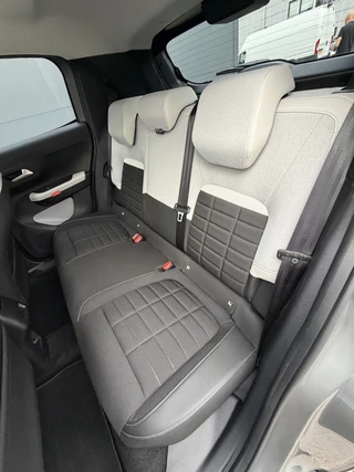 Citroën ë-C3 Max 113pk 44 kWh (Trekhaak - Camera - Automatische Airco - Navigatie - Apple Carplay - LED) / 14