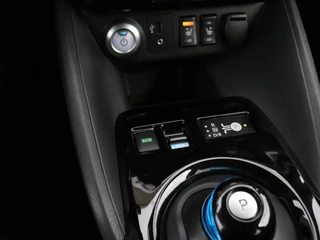 Nissan Leaf N-Connecta 40 kWh / 23