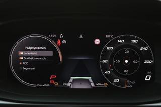 CUPRA Terramar 1.5 TSI e-Hybrid Advanced  Matrix LED/Keyless/Camera/Sfeer/ACC/20"/Trekhaak wegkl. / 21