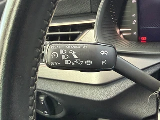 Škoda Kamiq 1.0 TSI Business Edition  Airco-Ecc/Alu wielen/Mistl./Navigatie / 22