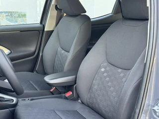 Toyota Yaris 1.5 Hybrid 115 Comfort NIEUW DIRECT UIT VOORRAAD LEVERBAAR / 8