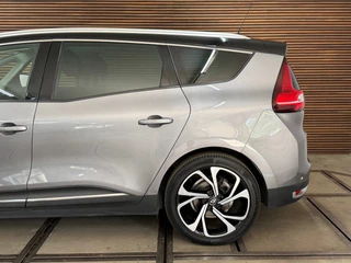 Renault Grand Scenic 1.3 TCe Bose | 7-Pers | Leder/Alcantara | Panorama voorruit | Massage stoel | BOSE Sound | Navigatie | Camera / 40