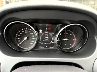 Land Rover Discovery Sport 2.0 TD4 180PK HSE  Panoramadak, Leer, Trekhaak, Camera / 14