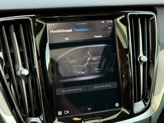 Volvo V60 2.0 T6 AWD Ultra Dark Panodak Leer H&K Head up / 50