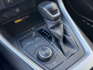 Toyota RAV4 2.5 Hybrid AWD Style TREKHAAK AD. CRUISE APPLE/ANDROID AUTO / 14