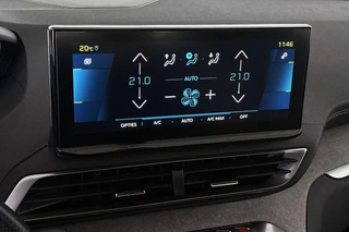 Peugeot 3008 1.6 HYbrid4 300 Blue Lease GT Pano Trekhaak FOCAL Stoelverwarming / 28