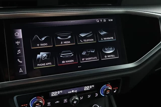 Audi Q3 40 TFSI 190pk quattro edition one Trekhaak Camera Keyless Virtual Cockpit Panoramadak Navigatie S-Line / 29