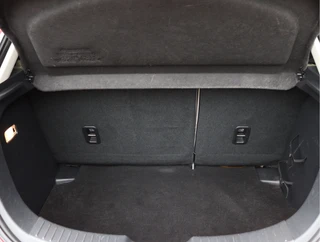 Mazda 2 1.5 Skyactiv-G Skylease GT  | BOVAG-garantie | Trekhaak | Camera | All-seasons / 56