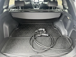 Toyota RAV4 2.5 Plug-in Hybrid AWD Dynamic TREKHAAK 1650KG TREKGEW EL-ACHTERKLEP 18'' LM-VELGEN CAMERA PARK-SENSOREN CLIMA APPLE/ANDROID / 11