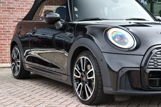 MINI Cooper S Cabrio Mini 2.0  JCW-pack ACC HUD H/K Carplay Camera Black-pack DDC / 34