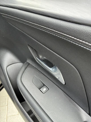 Opel Mokka 1.2 Turbo 145Pk Hybrid GS Automaat | Climate control | Achteruitrij Camera | Elektrisch Pakket | Apple Carplay/Android Auto | Cruise control | Verwarmbaar stuurwiel | 17"LM-Velgen / 34
