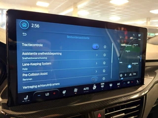 Ford Focus Wagon 1.0 EcoBoost Hybrid ST Line X automaat / Camera / cruise / stoel en stuurverwarming / 28