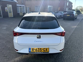 SEAT Leon Sportstourer 1.0 TSI Style Business Intense  Camera, Trekhaak, Virt.Dash / 18